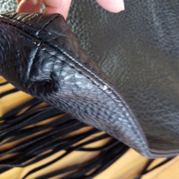 Sonoma Lifestyle black vegan leather crossbody bag with tassels - Picture 9 of 11